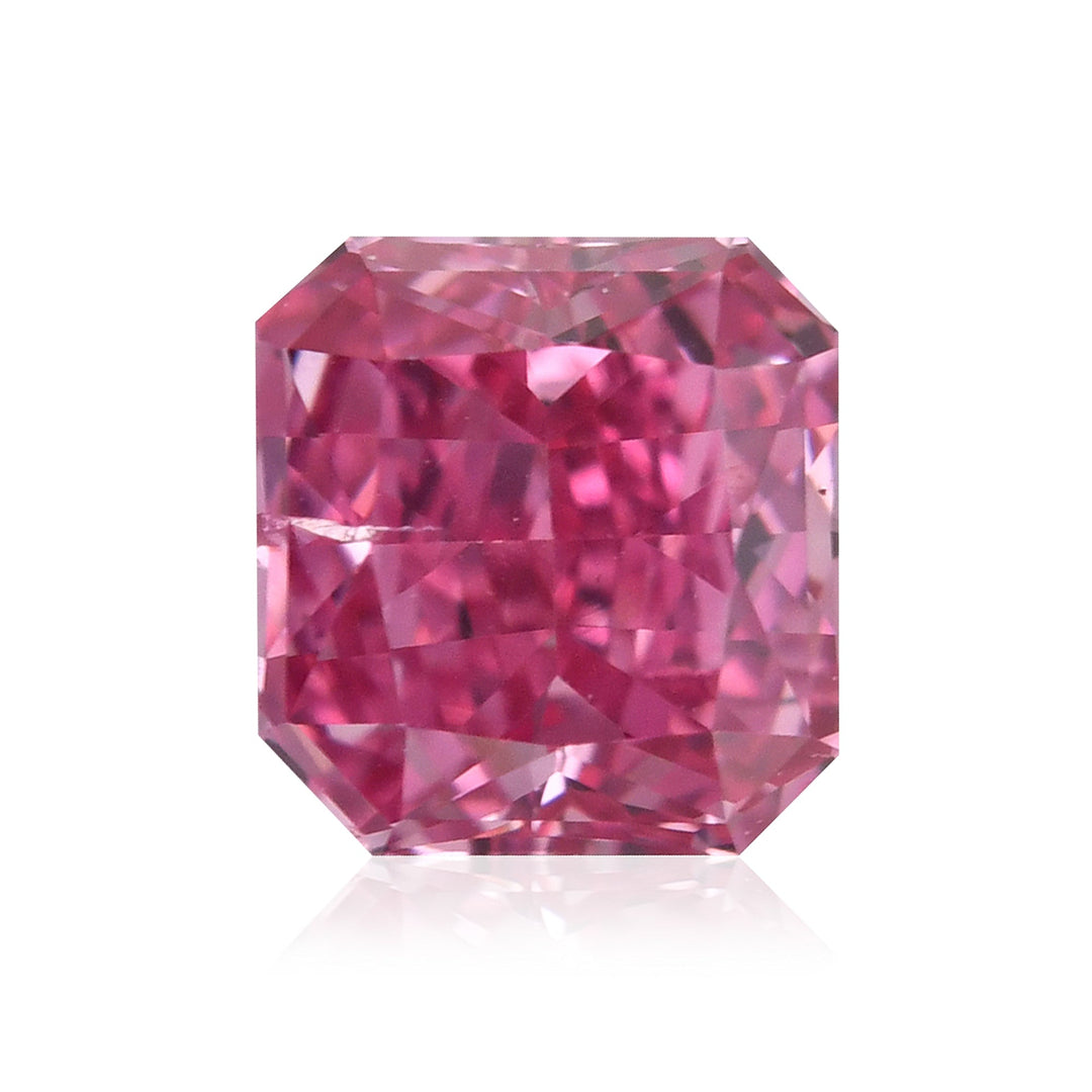 0.23 Carat Fancy Vivid Purplish Pink Radiant Argyle Diamond (I1) GIA