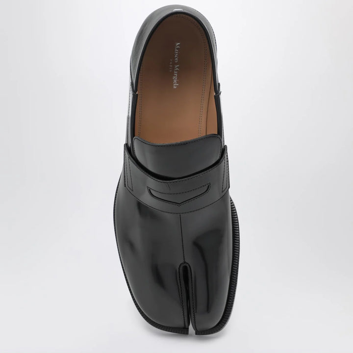 Maison Margiela - Tabi loafer in black leather