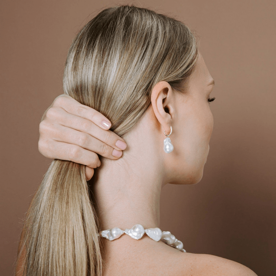 Ikecho Pearl Earrings Alessia Huggies Alessia Huggies Brand